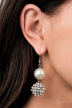 Load image into Gallery viewer, Paparazzi Romantic ZI Necklace Set