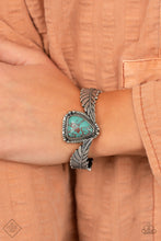Load image into Gallery viewer, Paparazzi Desert Roost - Turquoise Bracelet