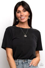 Load image into Gallery viewer, Paparazzi Manifesting Magic - Green Earring