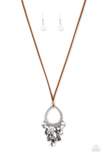 Load image into Gallery viewer, Paparazzi Paradise Pageantry - White Necklace