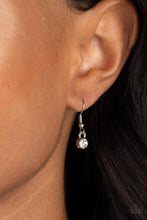 Load image into Gallery viewer, Paparazzi Sweethearts Stroll - Pink Necklace