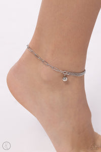 Paparazzi Solo Sojourn - Silver Anklet