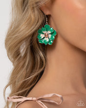 Load image into Gallery viewer, Paparazzi Tropical Treasure - Green Earring
