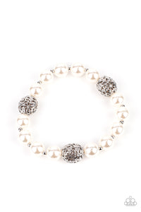 Paparazzi Upscale Whimsy - White Pearl Bracelet