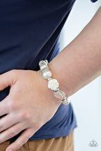 Load image into Gallery viewer, Paparazzi Here I Am - White Pearl Bracelet
