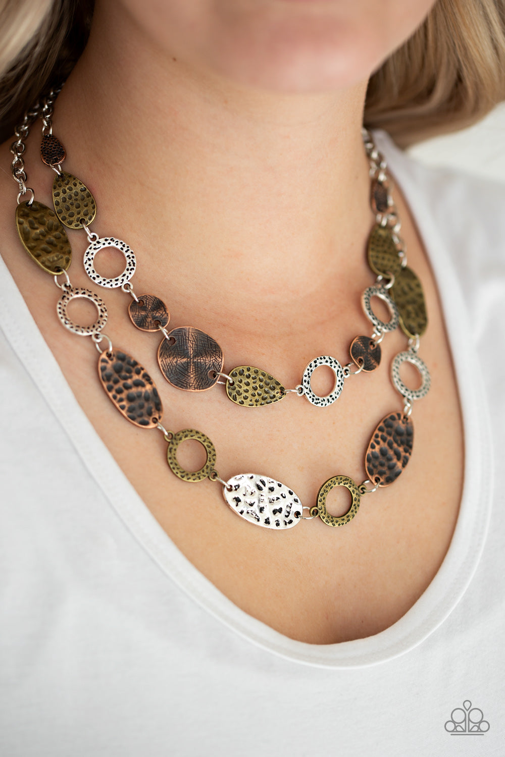 Paparazzi Trippin On Texture - Multi Silver Necklace