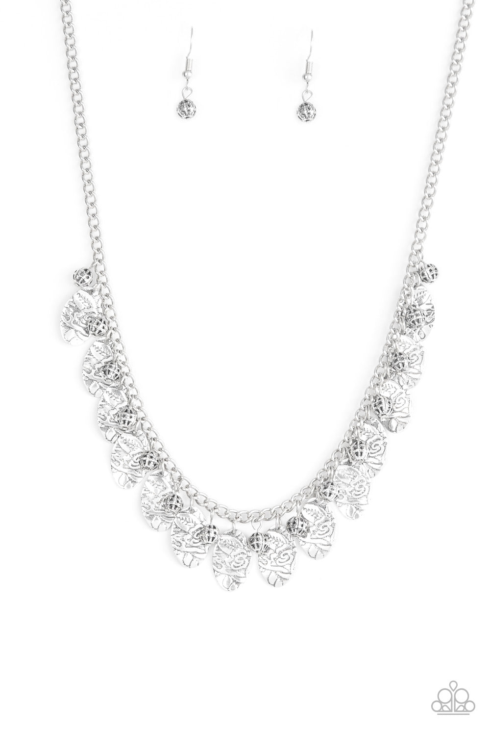 Vintage Gardens - Silver Necklace Paparazzi