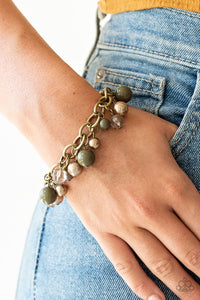 Paparazzi Grit and Glamour - Green Pearl Bracelet