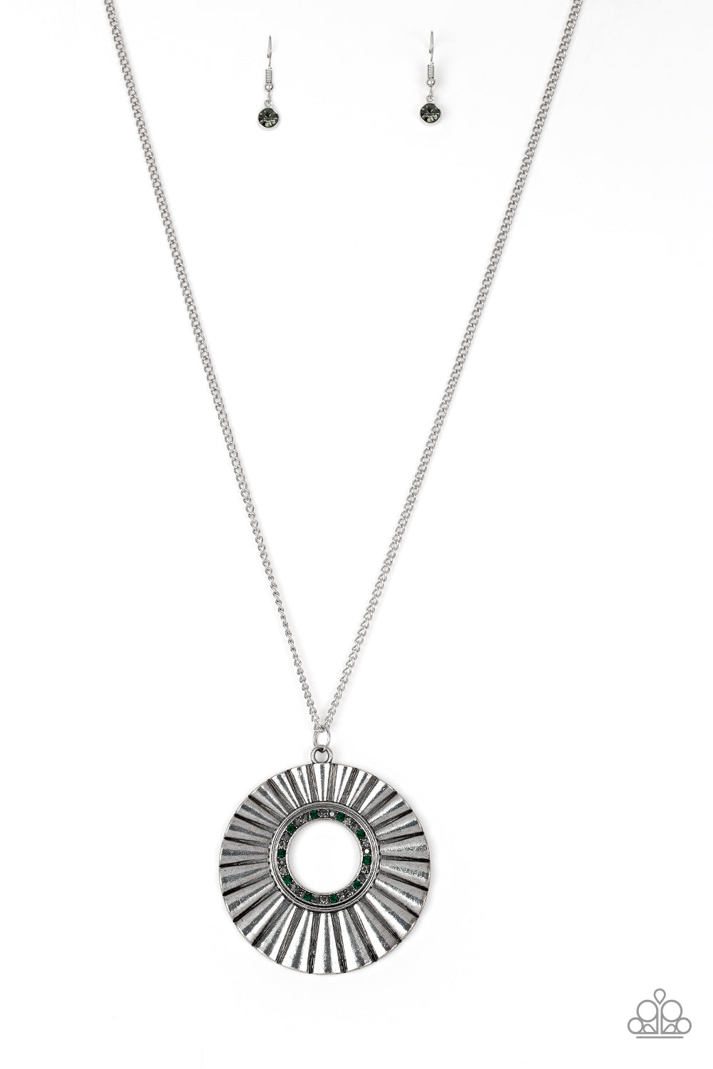 Paparazzi Chicly Centered - Multi Necklace