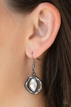 Load image into Gallery viewer, Paparazzi Celebrity Catwalk - Black Rhinestone Necklace
