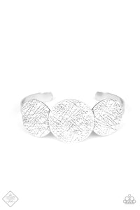 Paparazzi Urban Aftershock - Silver Bracelet