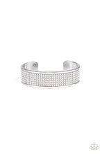Load image into Gallery viewer, Paparazzi Cant Believe Your ICE - White Bracelet
