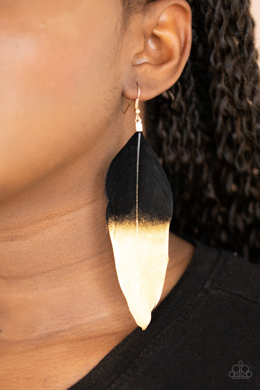 FLEEK FEATHERS - BLACK & GOLD DIPPED FEATHER EARRINGS - PAPARAZZI