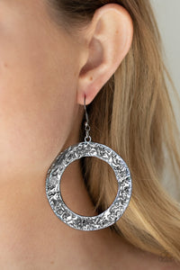 PRIMAL MERIDIAN - BLACK  HAMMERED EARRINGS PAPARAZZI