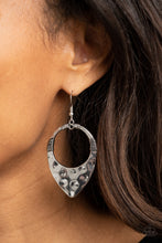 Load image into Gallery viewer, Paparazzi Instinctively Industrial - Silver Earring
