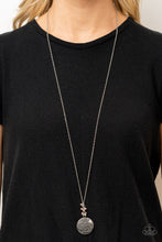 Load image into Gallery viewer, Paparazzi Maternal Blessings - Pink Necklace
