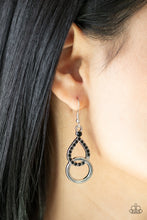 Load image into Gallery viewer, Paparazzi Red Carpet Couture - Black Earring
