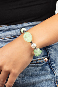 Resort Ritz - Green Bracelet Paparazzi