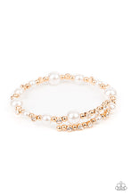 Load image into Gallery viewer, Paparazzi Chicly Celebrity - Gold Bracelet
