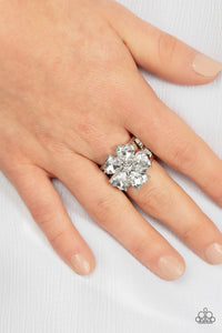 Paparazzi Minnesota Magic - White Rhinestone Ring