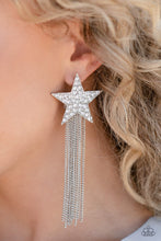 Load image into Gallery viewer, Paparazzi Superstar Solo - White Rhinestone Earring
