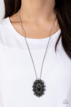 Load image into Gallery viewer, Paparazzi Mojave Medallion - Black Necklace
