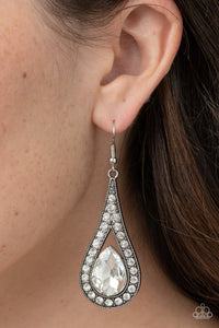 Paparazzi A-Lister Attitude - White Rhinestone Earring