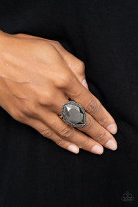 Avant-GRANDEUR - Silver Hematite Ring Paparazzi