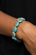 Load image into Gallery viewer, Paparazzi Earthy Entrada - Blue Bracelet
