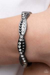 Paparazzi Empire Envy - Black Bracelet