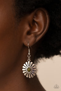 Paparazzi Delectably Daisy - Green Earring