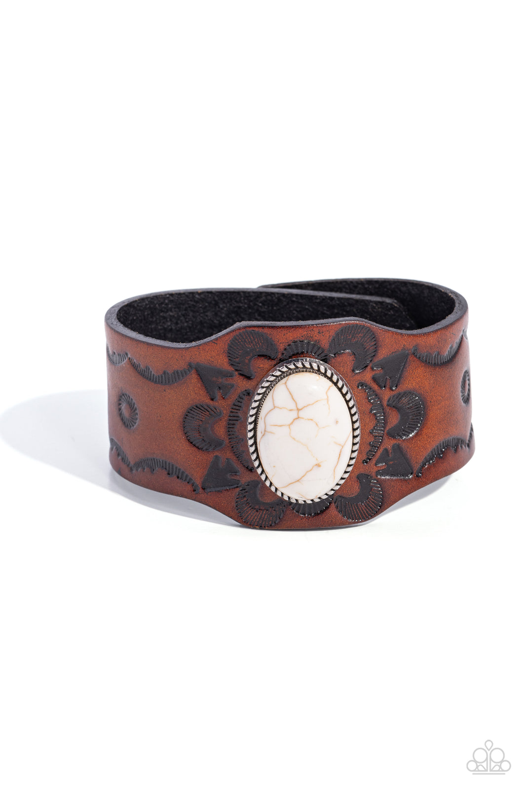 Paparazzi Badlands Rover - White Stone Bracelet