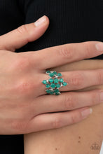 Load image into Gallery viewer, Paparazzi Seeing Eye to Cats Eye - Green Moonstone Ring
