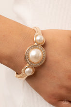 Load image into Gallery viewer, Paparazzi Debutante Daydream - Gold Bracelet
