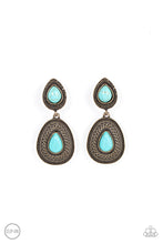 Load image into Gallery viewer, Paparazzi Country Soul - Brass Clip On Earring
