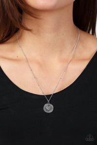 Paparazzi Lovestruck Shimmer - Silver Necklace