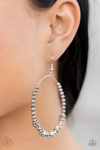 Paparazzi Synchrony - Silver Earring