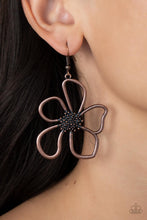 Load image into Gallery viewer, Paparazzi Wildflower Walkway - Copper Earring
