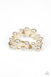 Paparazzi Her Serene Highness - Gold Pearl Bracelet