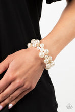 Load image into Gallery viewer, Paparazzi Her Serene Highness - Gold Pearl Bracelet
