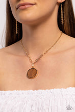 Load image into Gallery viewer, Paparazzi WOODnt Dream of It - Gold Nekclace
