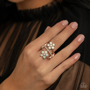 Paparazzi Precious Petals - Rose Gold Ring