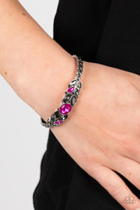 Paparazzi Vogue Vineyard - Pink Bracelet