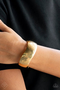 Paparazzi Urban Anchor - Gold Bracelet