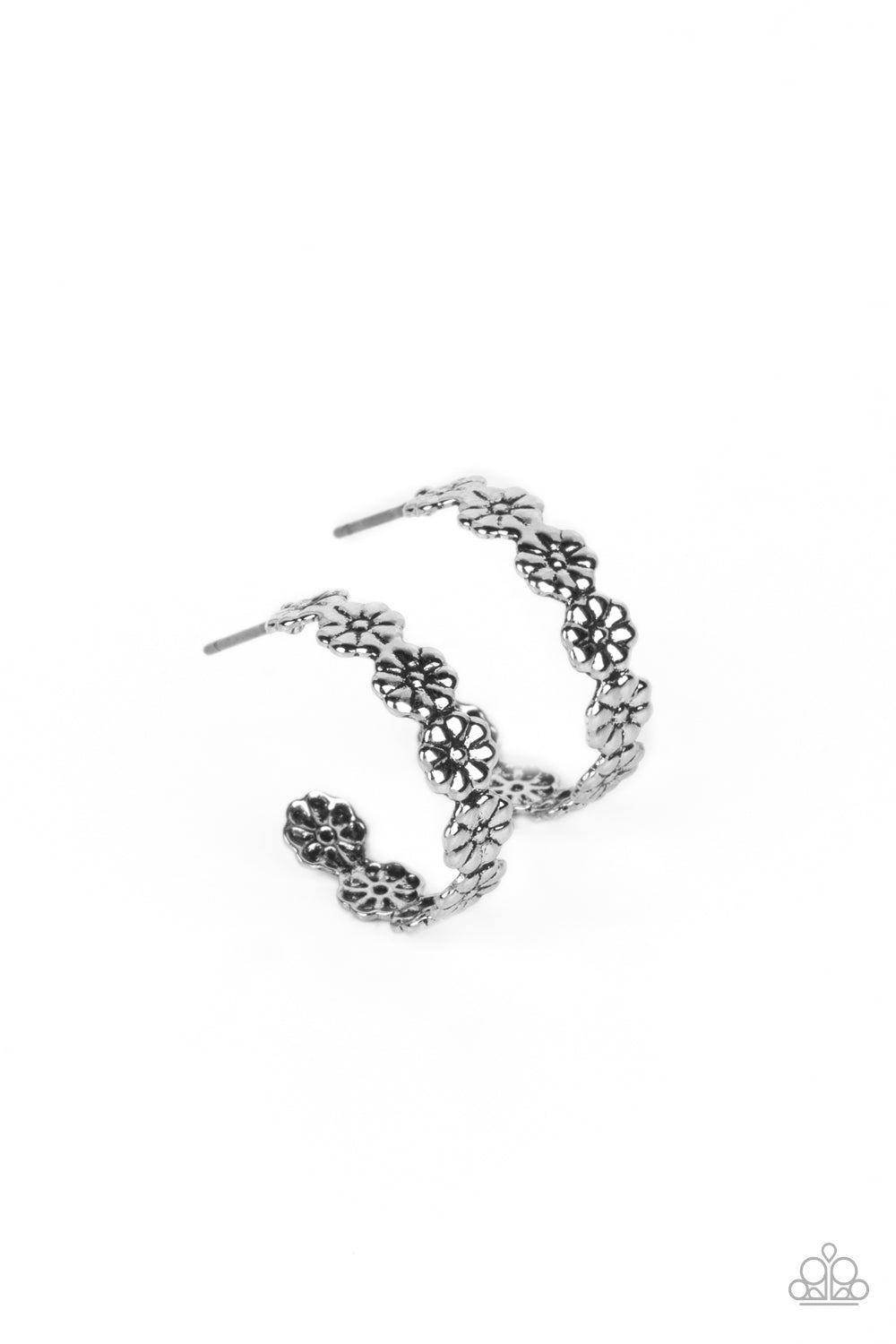 Paparazzi Floral Fad - Silver Earring