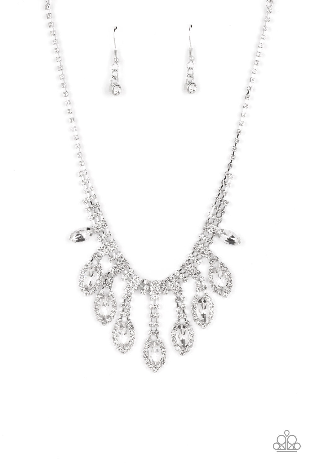 Paparazzi REIGNING Romance - White Rhinestone Necklace
