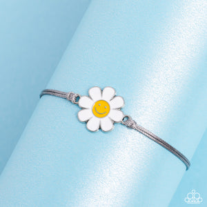 Paparazzi DAISY Little Thing - Silver Urban Bracelet