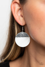 Load image into Gallery viewer, Paparazzi SHELL Out - White Earring
