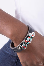 Load image into Gallery viewer, Paparazzi Social Sashay - Black Bracelet
