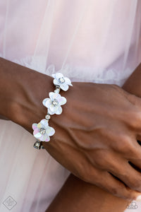 Paparazzi Endlessly Ethereal - Multi Bracelet